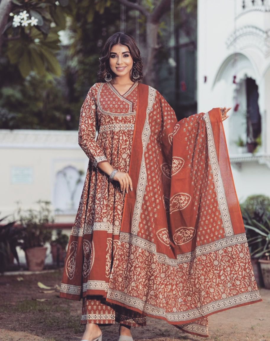 Inaya Printed Anarkali Suit Set