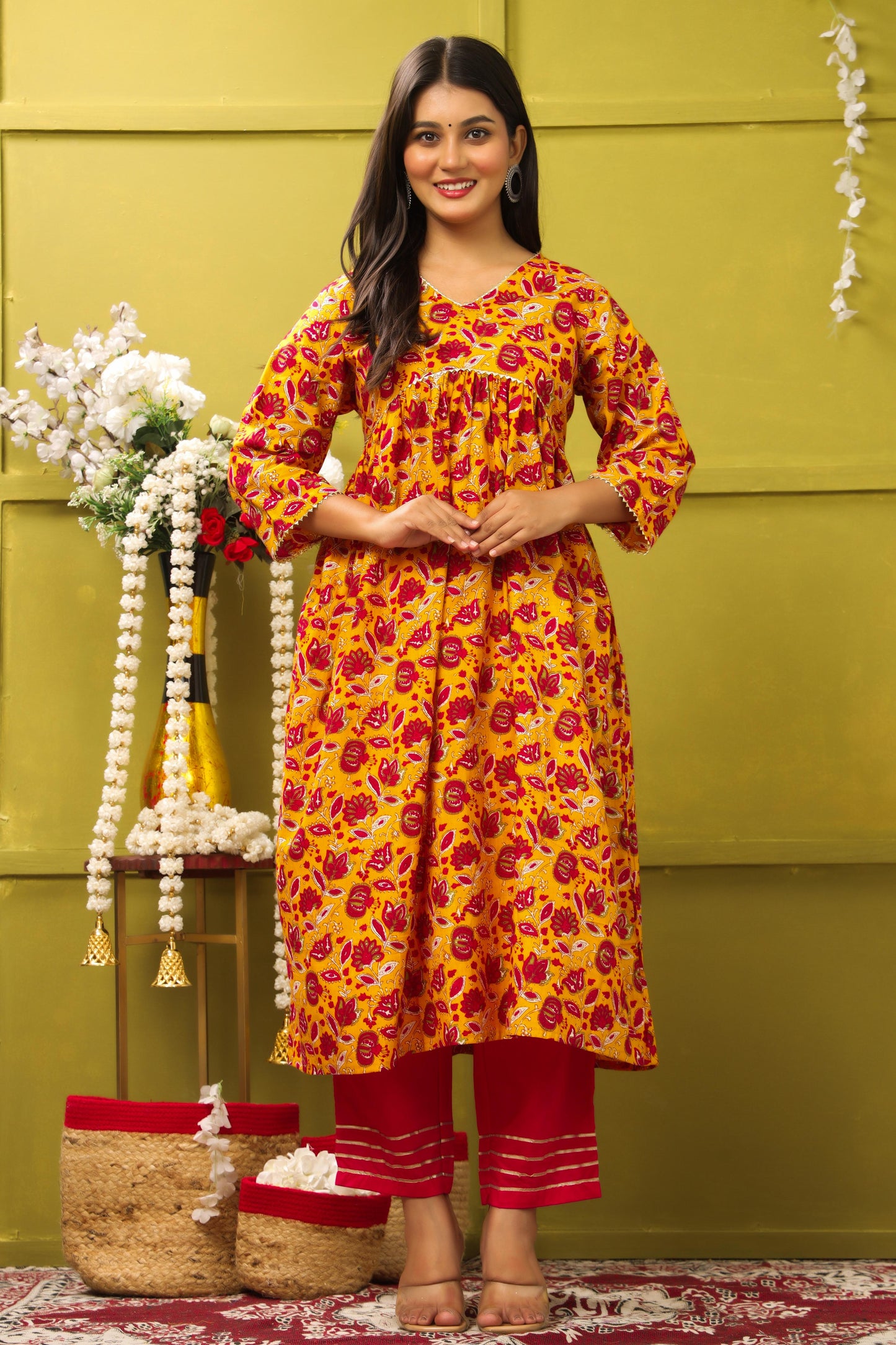 Gulnaar Pink Flower Printed Ethinc Set