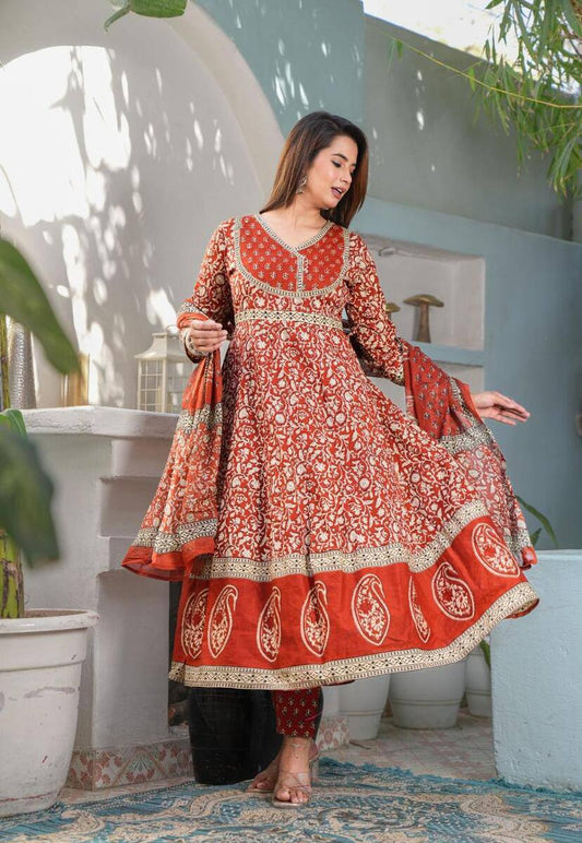 Inaya Printed Anarkali Suit Set