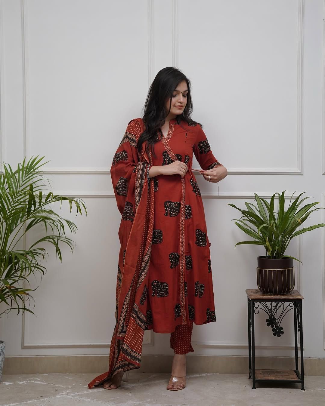 Kritika Elephant Printed Red Suit Set