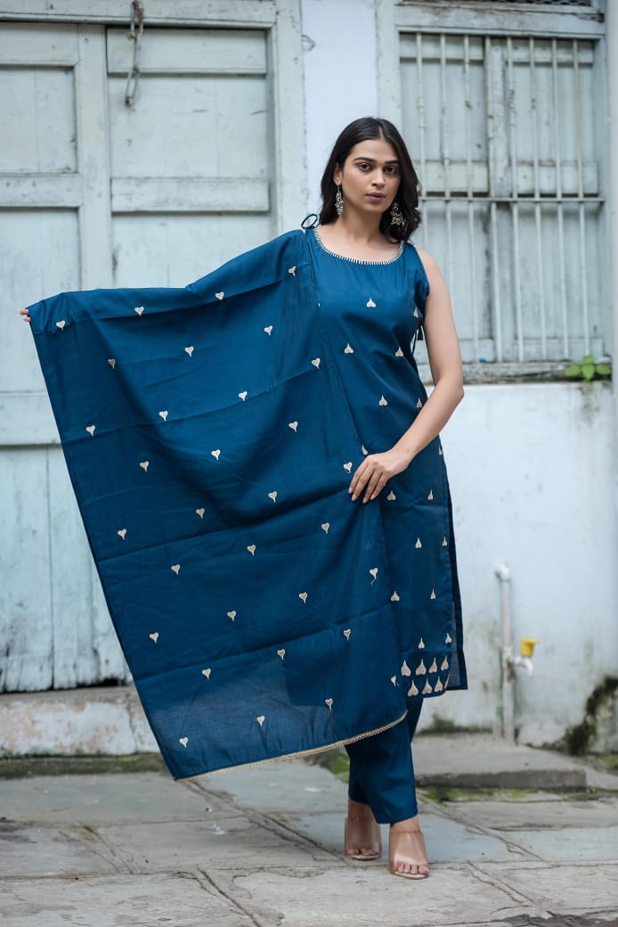 Camila Chic Teal Blue Heart-Print Sleeveless Cotton Kurti Set with Pant and Dupatta