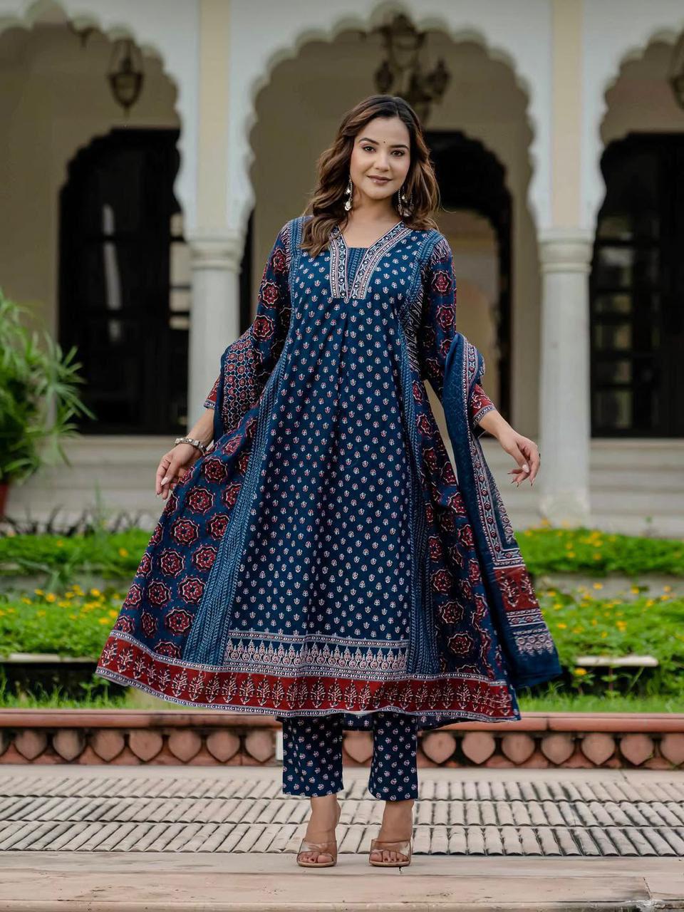 Alivia Elegant Anarkali Kurti Set with hand work