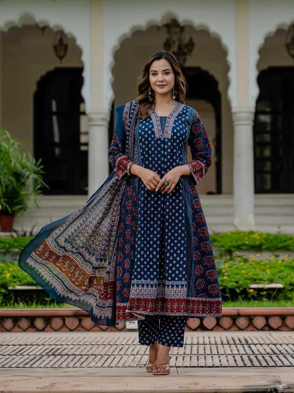 Alivia Elegant Anarkali Kurti Set with hand work