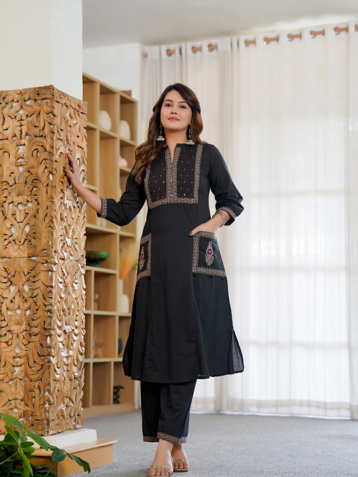 Charcoal Black Elegant Embroidered Cotton Kurta Set with Pocket Details
