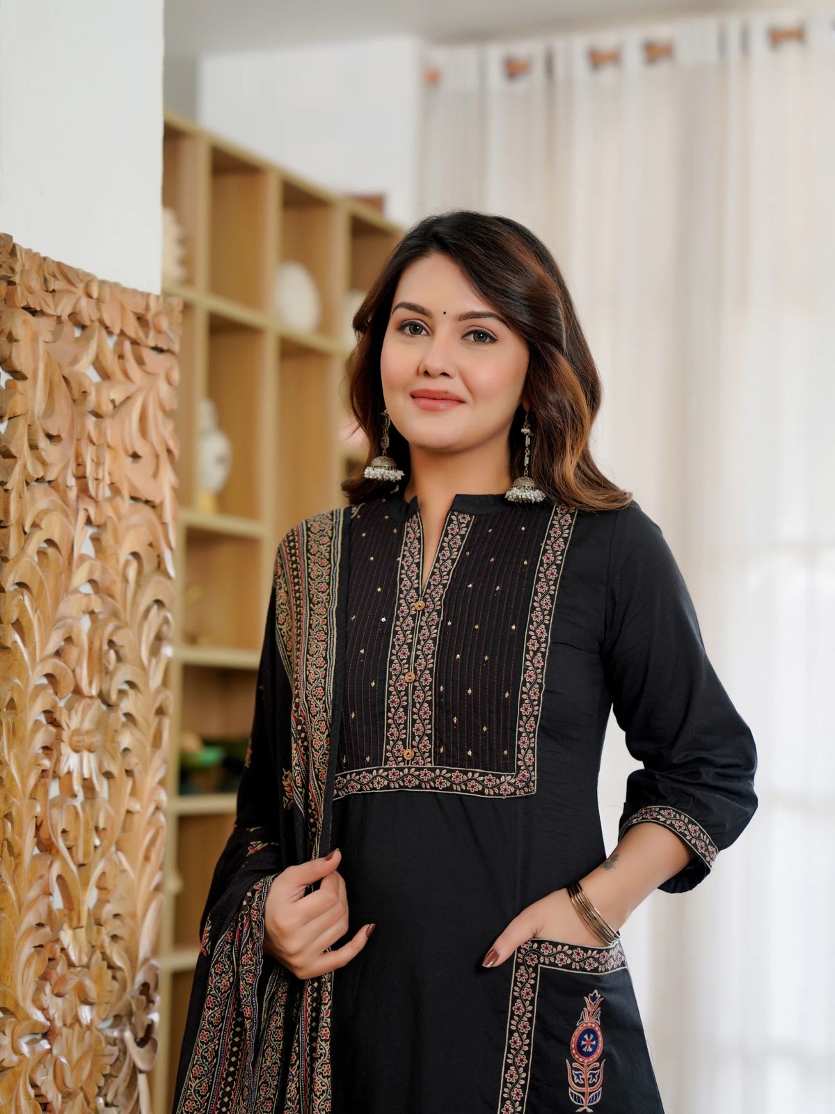 Charcoal Black Elegant Embroidered Cotton Kurta Set with Pocket Details