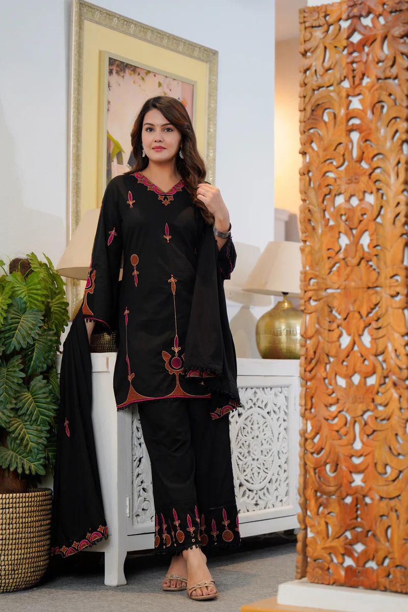 Samira Embroidered Cotton Kurta and Palazzo Set