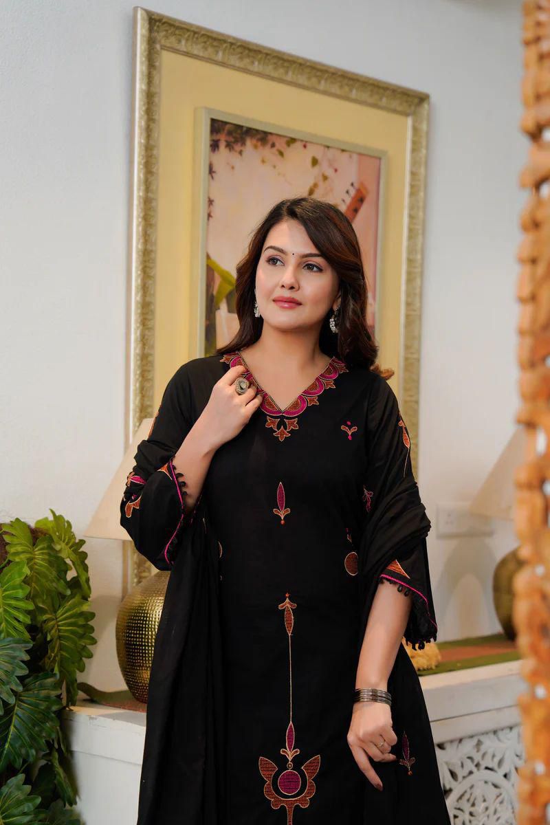 Samira Embroidered Cotton Kurta and Palazzo Set